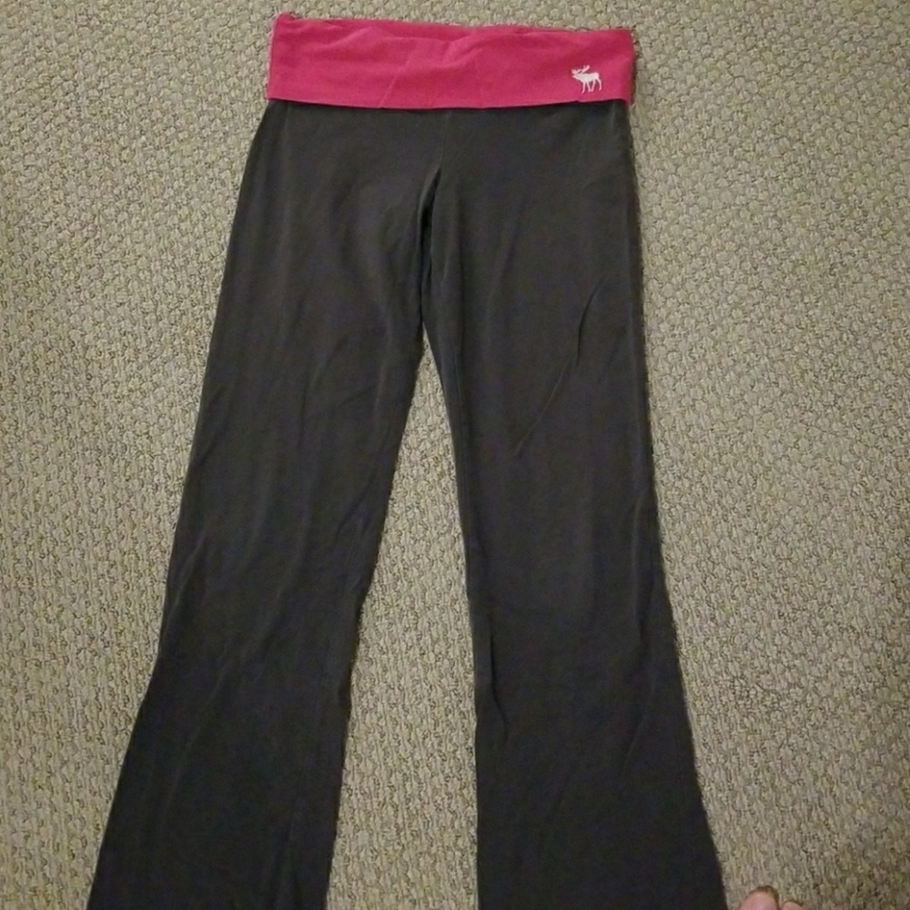 Abcrombie foldover yoga pants